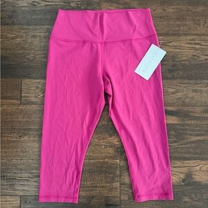 Athleta Women's Transcend Capri Leggings